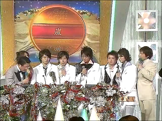 2003.12.17 Best Artist 2005 - 아라시 Talk+とまどいながら+言葉より大切なもの.avi_20250827_132934.130