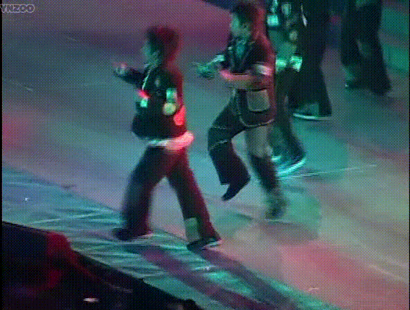 [2004.01.12] Live is Hard (Part 1).avi_20250711_213413.513