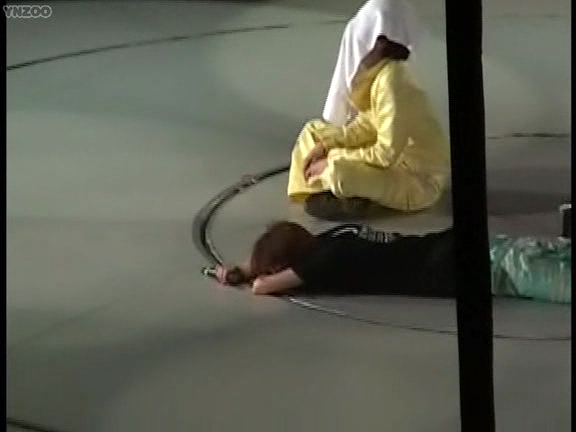 [2004.01.12] Live is Hard (Part 2).avi_20250711_221117.922