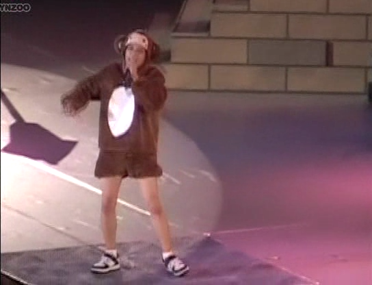 [2004.01.12] Live is Hard (Part 3).avi_20250711_222201.355