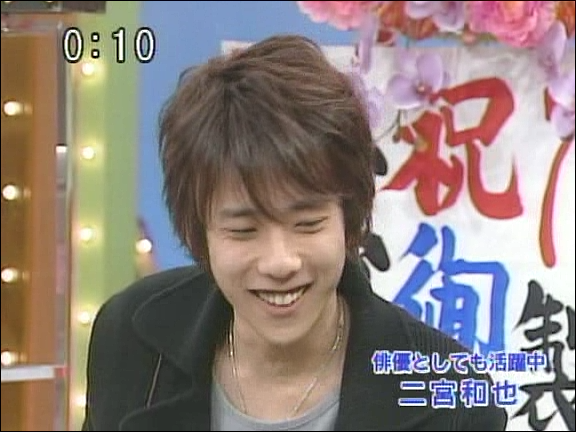 2004.02.12 와랏테 이이토모 - 니노미야 카즈나리.avi_20250827_210407.328