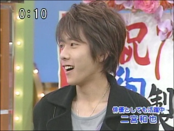 2004.02.12 와랏테 이이토모 - 니노미야 카즈나리.avi_20250827_210437.109