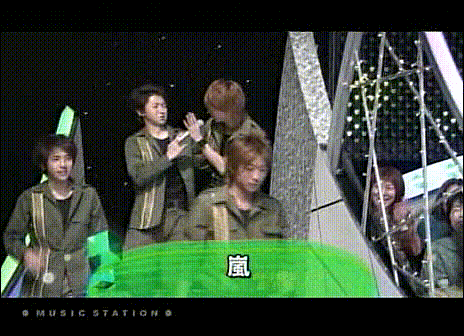 2004.02.20 Music Station - 아라시 외 Full.avi_20250828_103059.077