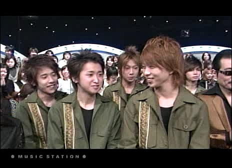 2004.02.20 Music Station - 아라시 외 Full.avi_20250828_103140.000