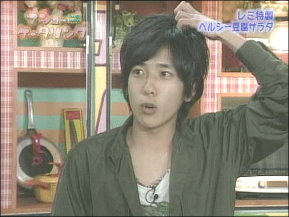 2004.07.21 마슈케이터링 - 니노미야 카즈나리 (미나미군의 연인).avi_20250827_213836.898