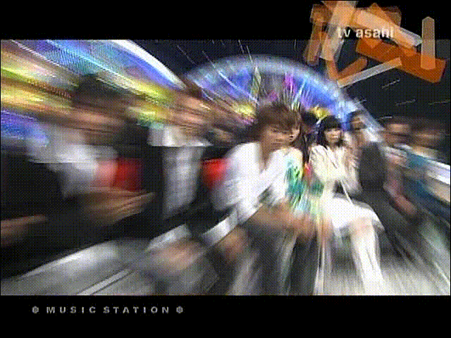2004.08.13 Music Station - 아라시 瞳の中のGalaxy.avi_20250829_142928.597