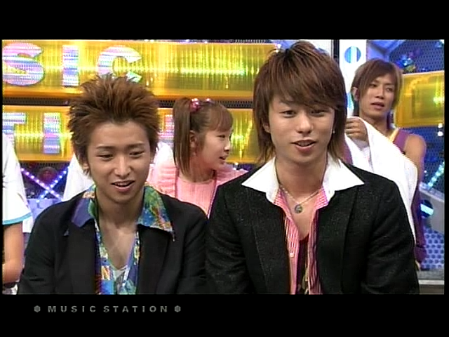 2004.08.27 Music Station - 아라시 瞳の中のGalaxy Hero.mpg_20250829_143254.213