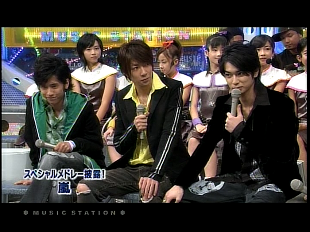2004.08.27 Music Station - 아라시 瞳の中のGalaxy Hero.mpg_20250829_143341.998